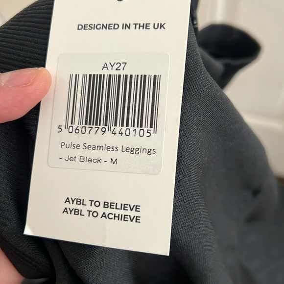AYBL Black pulse seamless leggings NWT - Picture 7 of 7
